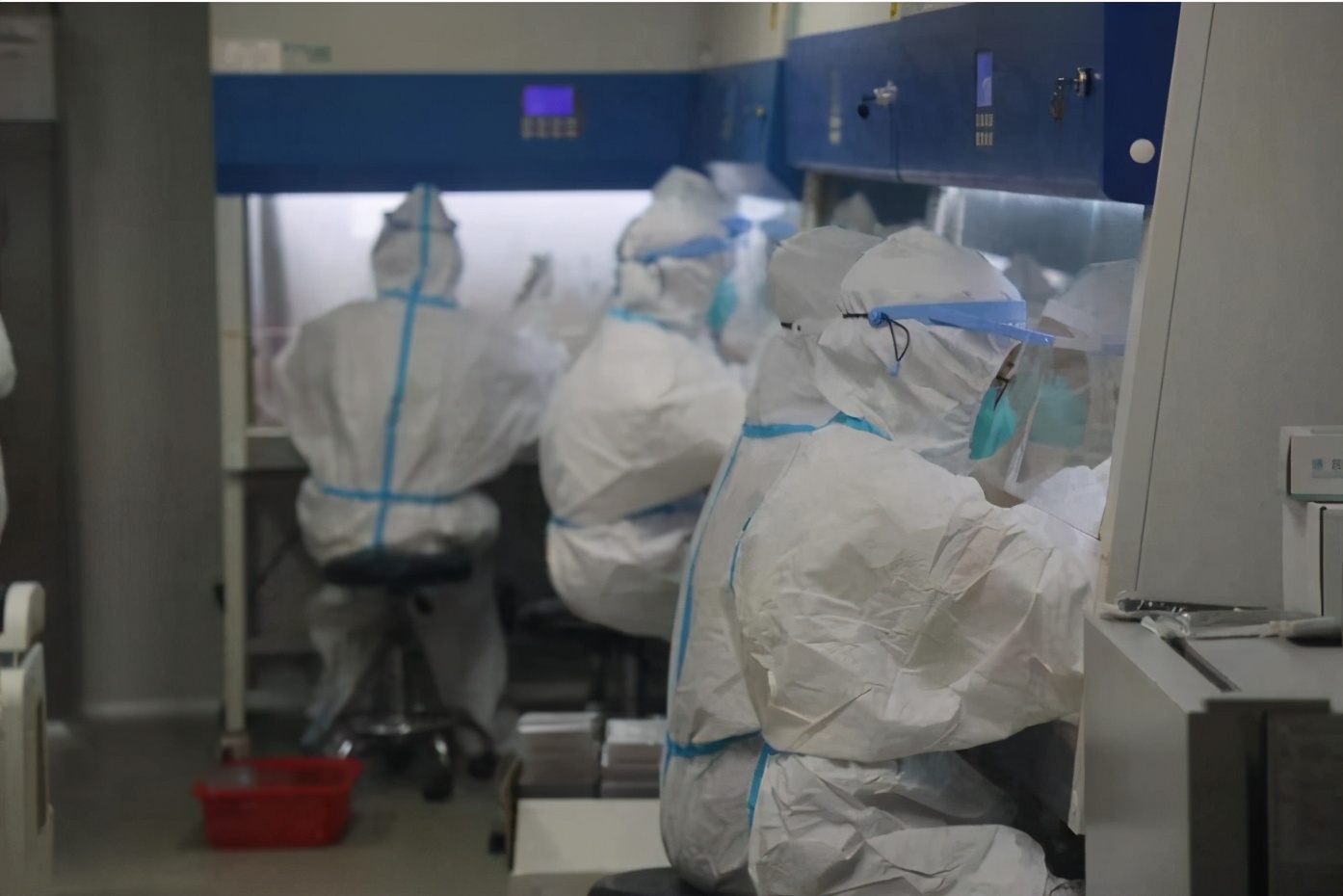 探访医学实验室,广州医域医学检测中心