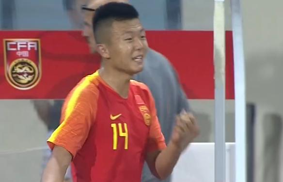 国奥取得开门红张玉宁,张玉宁绝杀国奥