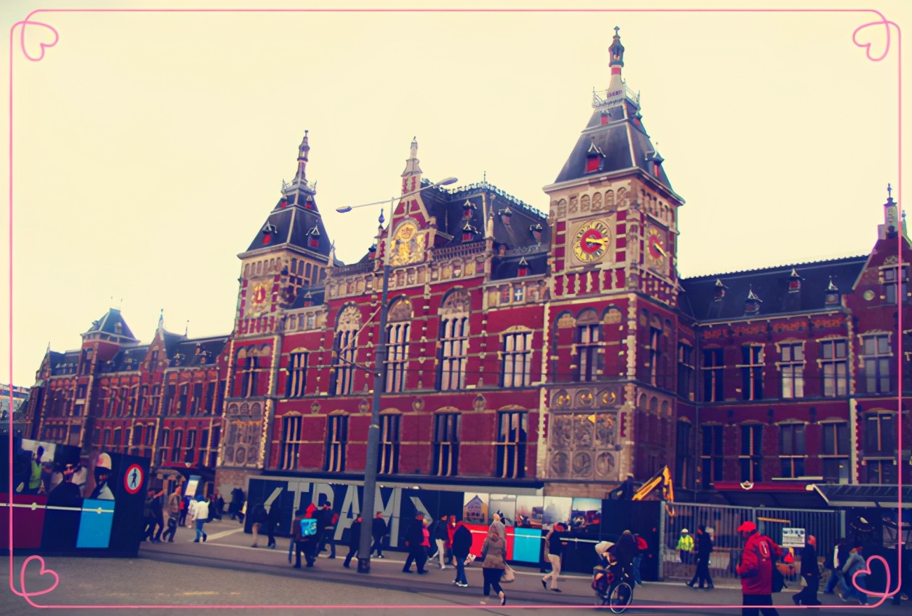 阿姆斯特丹为啥叫北方威尼斯,荷兰阿姆斯特丹北方威尼斯