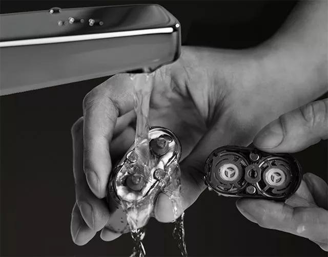 打火机大小的黑科技剃须刀，再硬的茬都能干掉，清洗相当容易