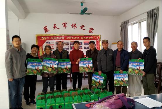 龙胜凤鸡竟“飞”入海鲜市场,“高规格”背后大有文章