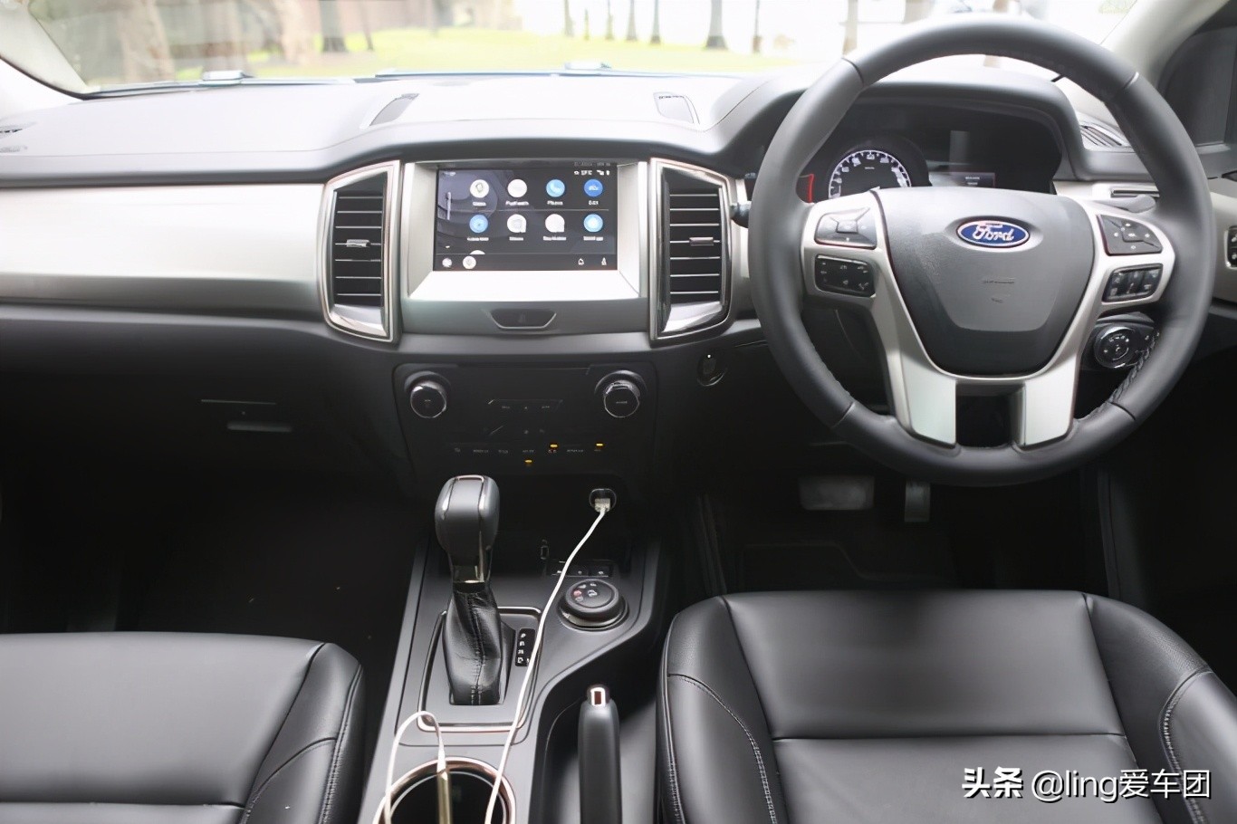 福特2023柴油版撼路者suv,福特撼路者everest2017