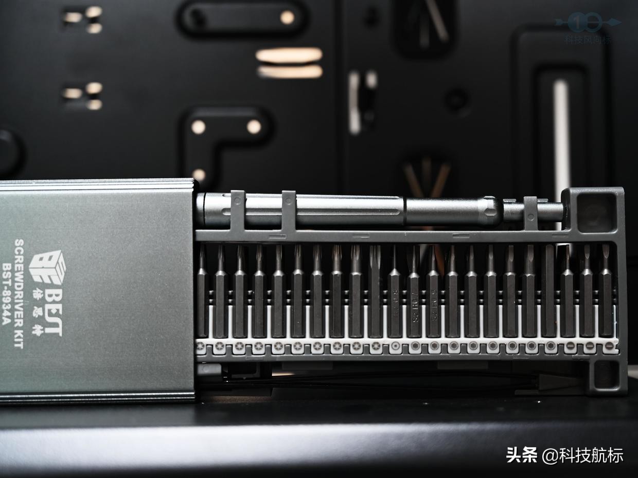 耐用小螺丝刀推荐哪款好用,倍思特十合一螺丝刀