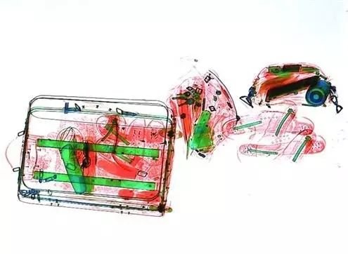 乘坐飞机讲解小知识,坐飞机旅游小知识