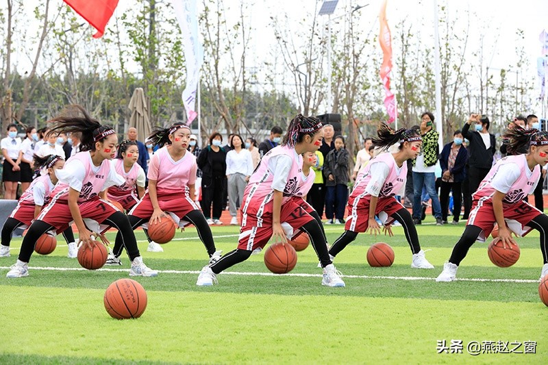 安新县体育公园开幕式,安新大健康体育公园足球比赛