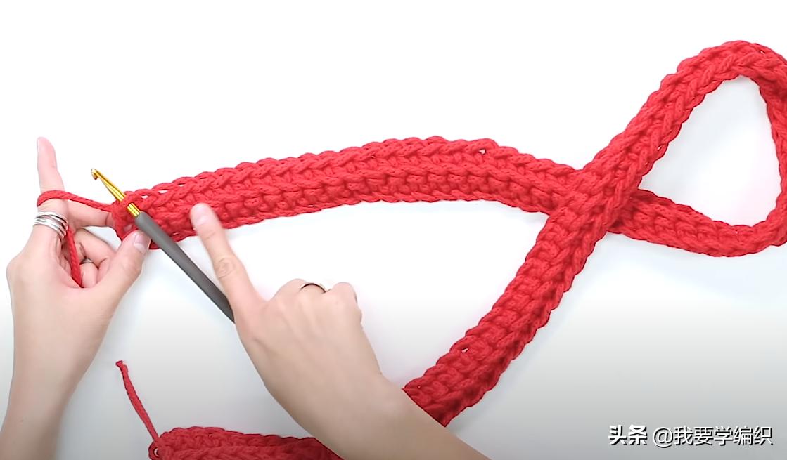 钩各种花样的抽绳包包教程,圆筒包包抽绳钩织教程
