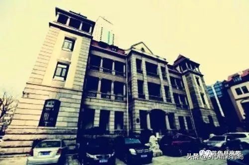 说说青岛的夜景,青岛武定路