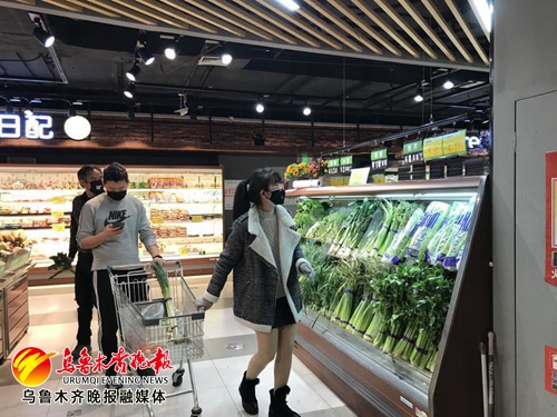 从商圈恢复营业感受乌鲁木齐城市活力