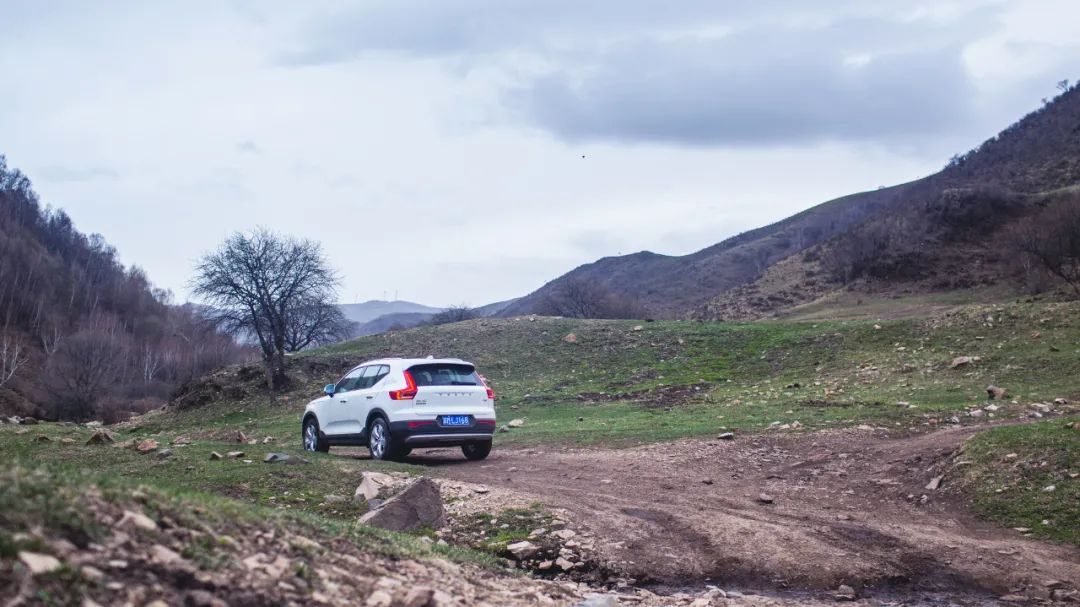 xc40沃尔沃越野测试,城市suv可以玩越野吗