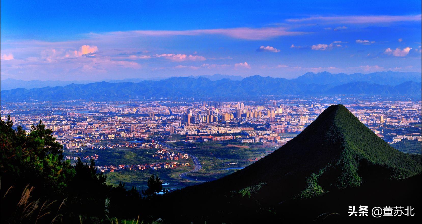 城市简介模板,金华城市航拍