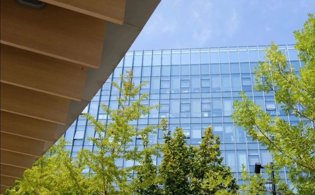 北京奔驰总部大楼地址望京,北京望京奔驰专修店