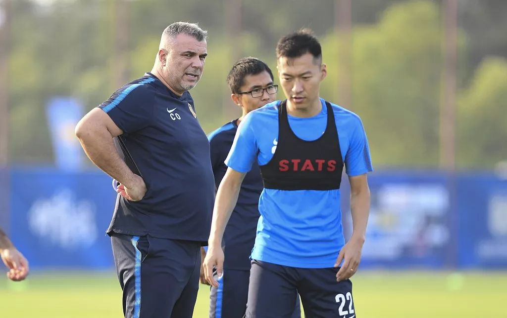 奥拉罗尤与李金羽,奥拉罗尤国家队集锦