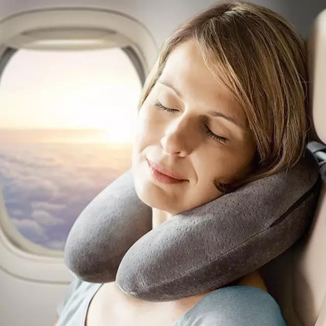 护脖子u型枕怎么枕,护颈神器u型枕头