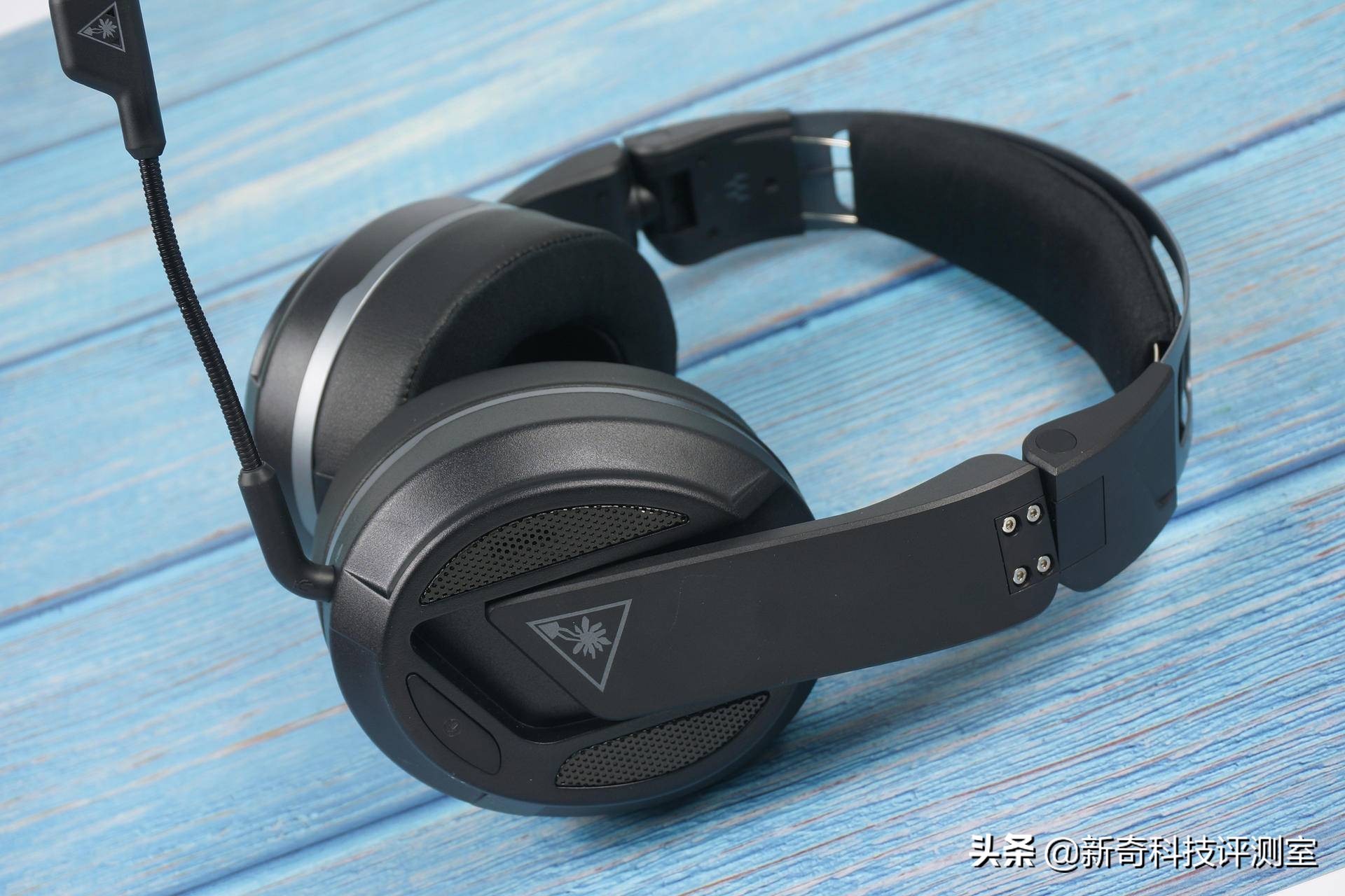 吃鸡、娱乐轻松搞定乌龟海岸EliteAtlasAero评测