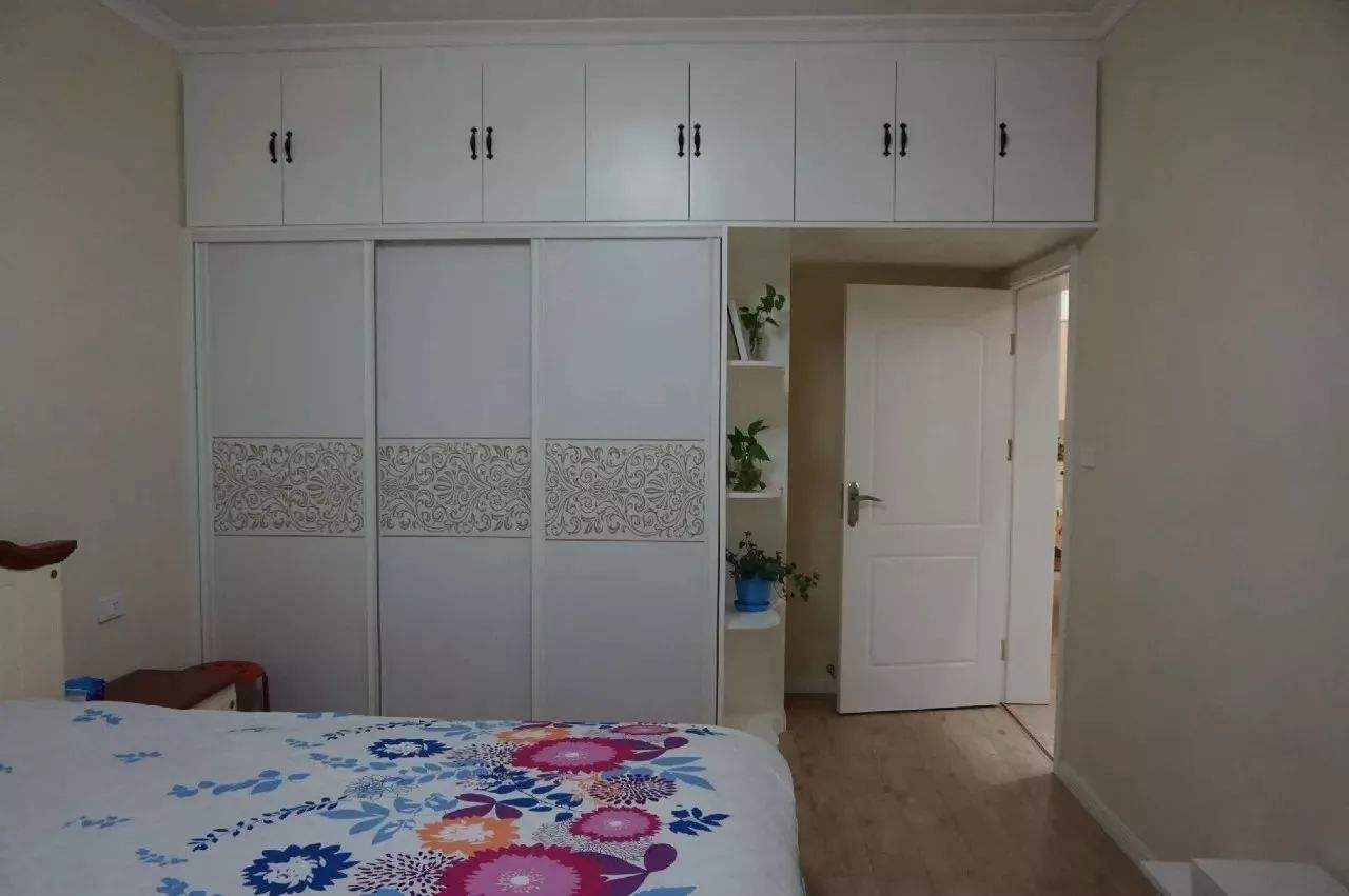 卧室门颜色不好看怎么搭配纱帘,卧室门颜色不好看刷什么漆