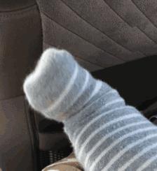 跳绳后膝盖后面的一整根筋疼,跳绳膝盖疼痛吃什么药