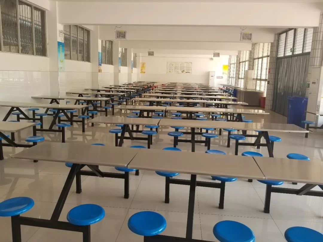 2021年郑州小升初择校必看的15所热门民办初中食宿情况集合