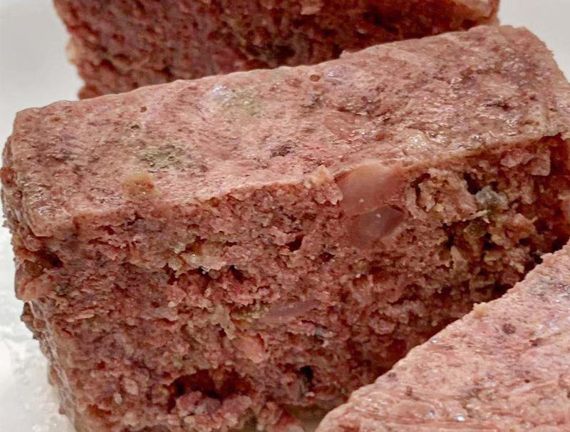 怎么区别猫咪主食罐头和零食罐头,全价猫罐头和主食猫罐头的区别