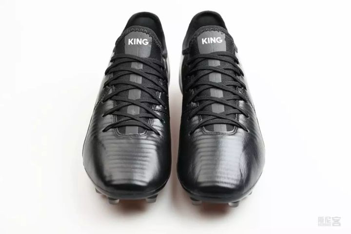 马拉多纳的王者之靴，让你赢得绿茵场上的权利游戏，PUMAKINGPRO