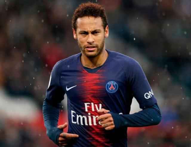 内马尔过人拉莫斯,内马尔巴黎11号助攻拉莫斯