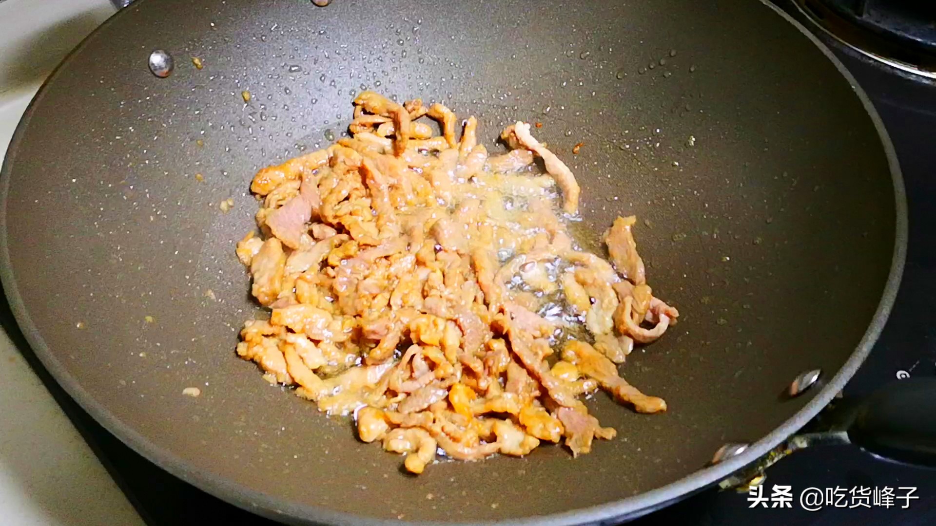 怎么炒的肉不会柴又嫩又好吃,不管炒什么肉丝不要直接下锅