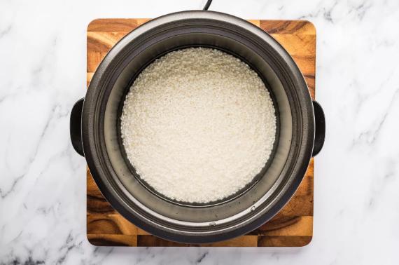 做寿司的米饭要软一点还是硬一点,怎样煮最好吃的寿司米饭