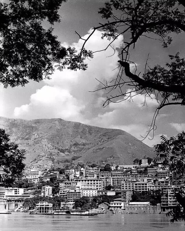 云阳下一个商圈,重庆云阳发展风貌