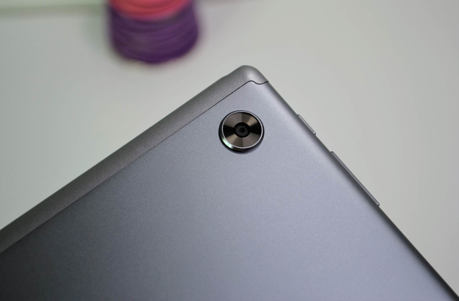 台电m40和m40pro哪个更值得买,台电m40pro平板参数