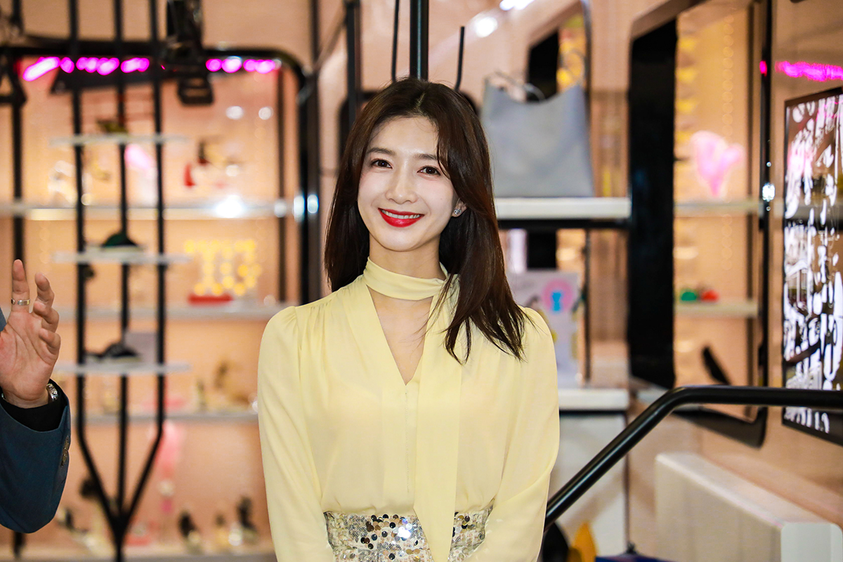 全城沸腾，江疏影亲临汤普葛罗破壁空间站，带你冲破我的次世代