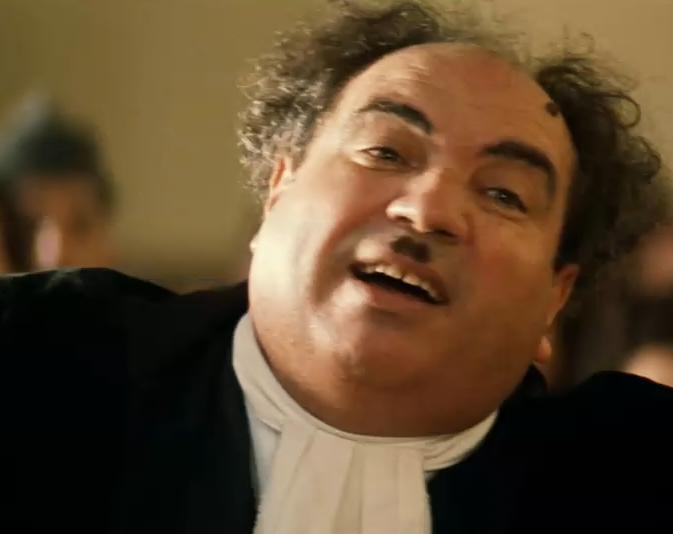 那个冲不破枷锁的男孩，哪里也逃不掉，评《西西里的美丽传说》