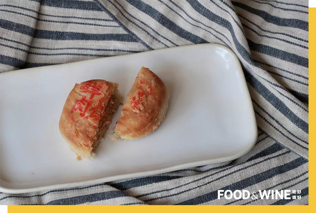 八款热门月饼测评,各种流心月饼测评