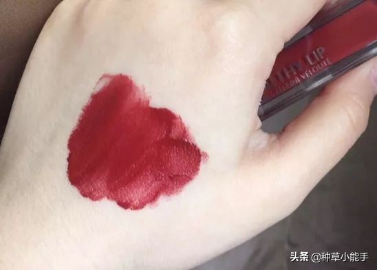 便宜彩妆眼影,腮红100多元