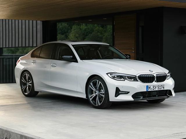 宝马3系为什么卖那么贵,宝马3系320li2.0t手自一体8挡变速