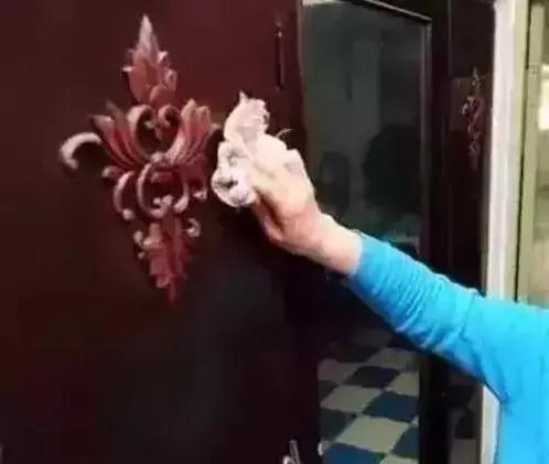 为什么实木门会开裂,橡胶木实木门开裂是质量问题嘛