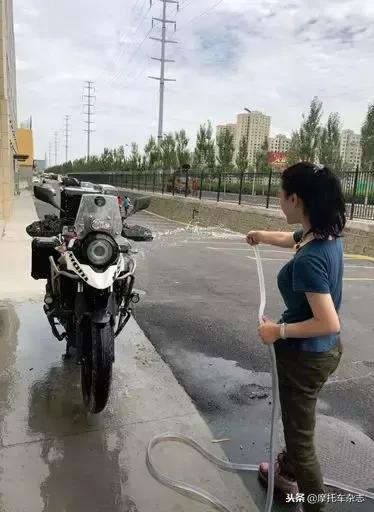 一路同行，“七妖”小姐姐眼中的豪爵