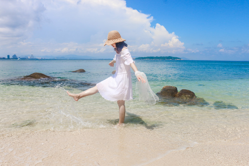 三亚一日游必买的婚纱 (三亚婚纱旅拍攻略)