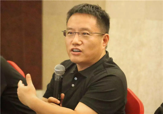 谷峰：为“爱”的抉择与新生|汽车人的本命年