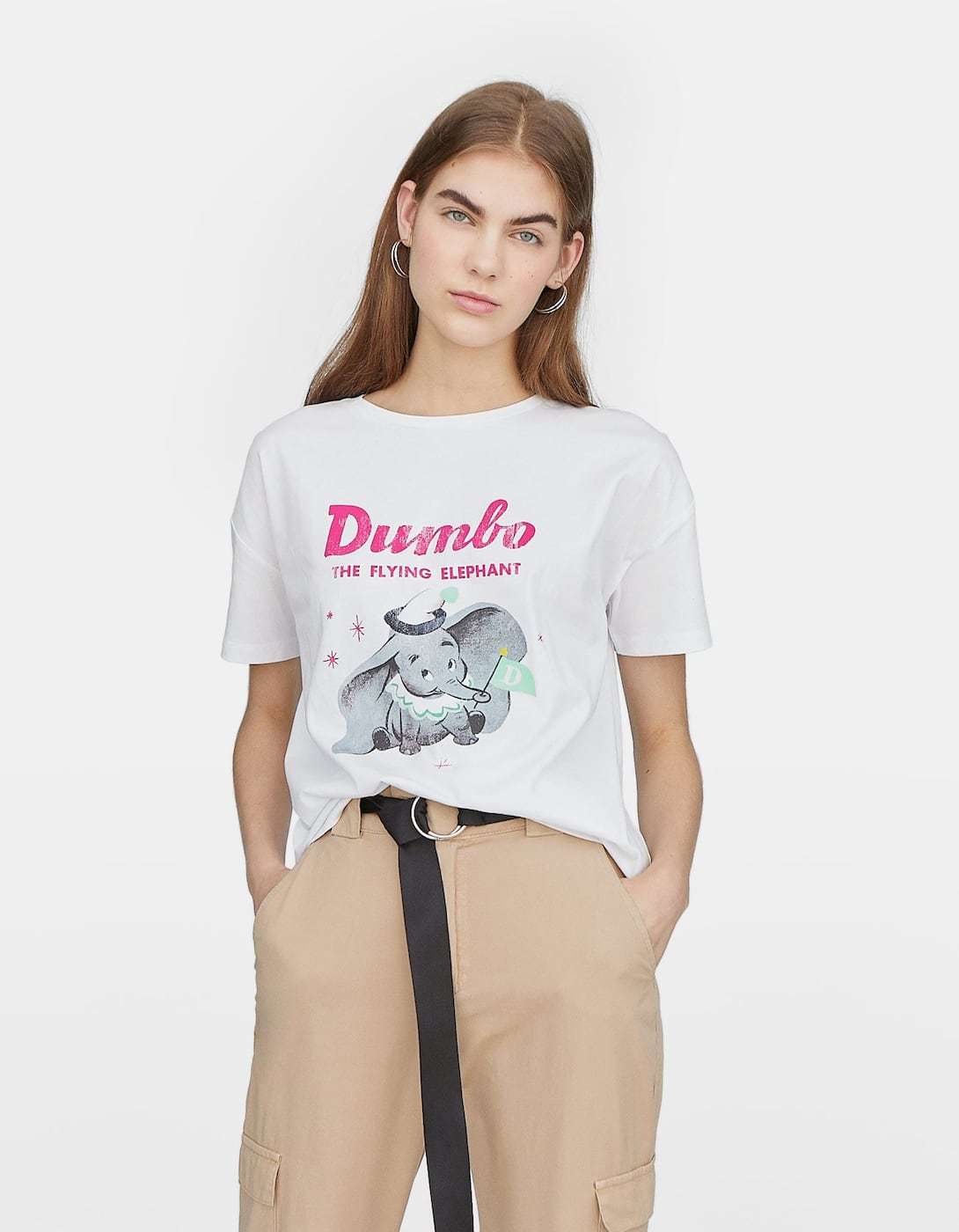 优衣库与kaws联名t恤 (优衣库kaws联名t恤图片)