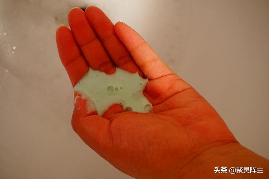 洗发水推荐控油蓬松去头皮屑男生,男士洗发水排行榜第一名去屑止痒