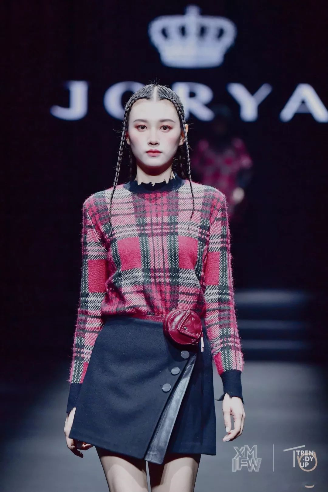 国际超模刘雯何穗,何穗刘雯谁的出场费高