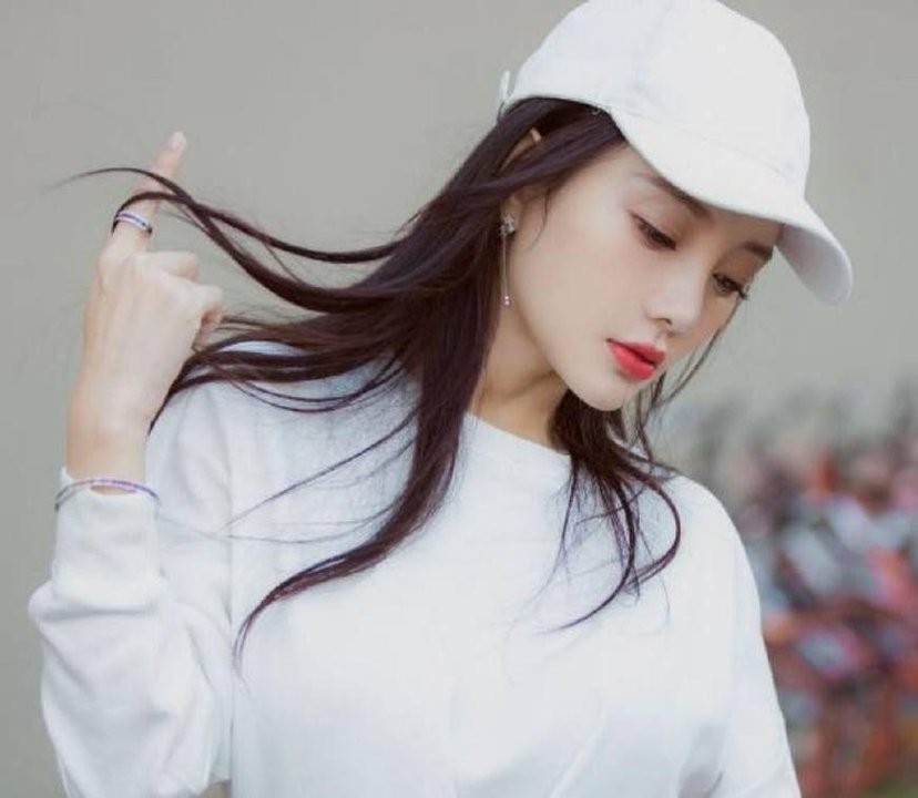 李小璐的快乐生活,李小璐离婚后越来越不羁