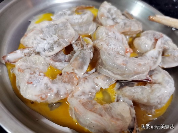 西瓜和虾子能一起吃吗,西瓜配虾子