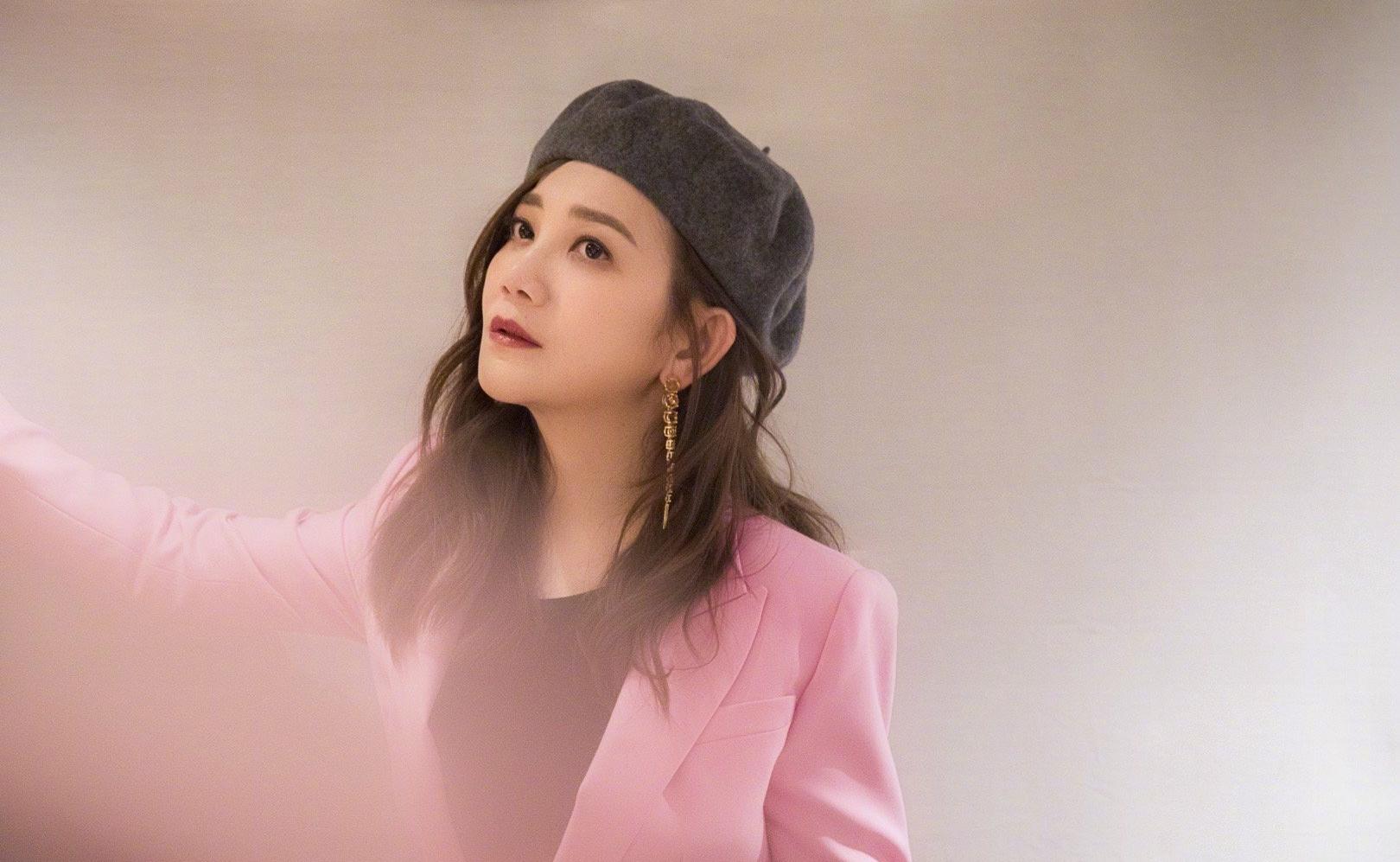 梁静茹爱一个人真的需要勇气,梁静茹结束12年的感情