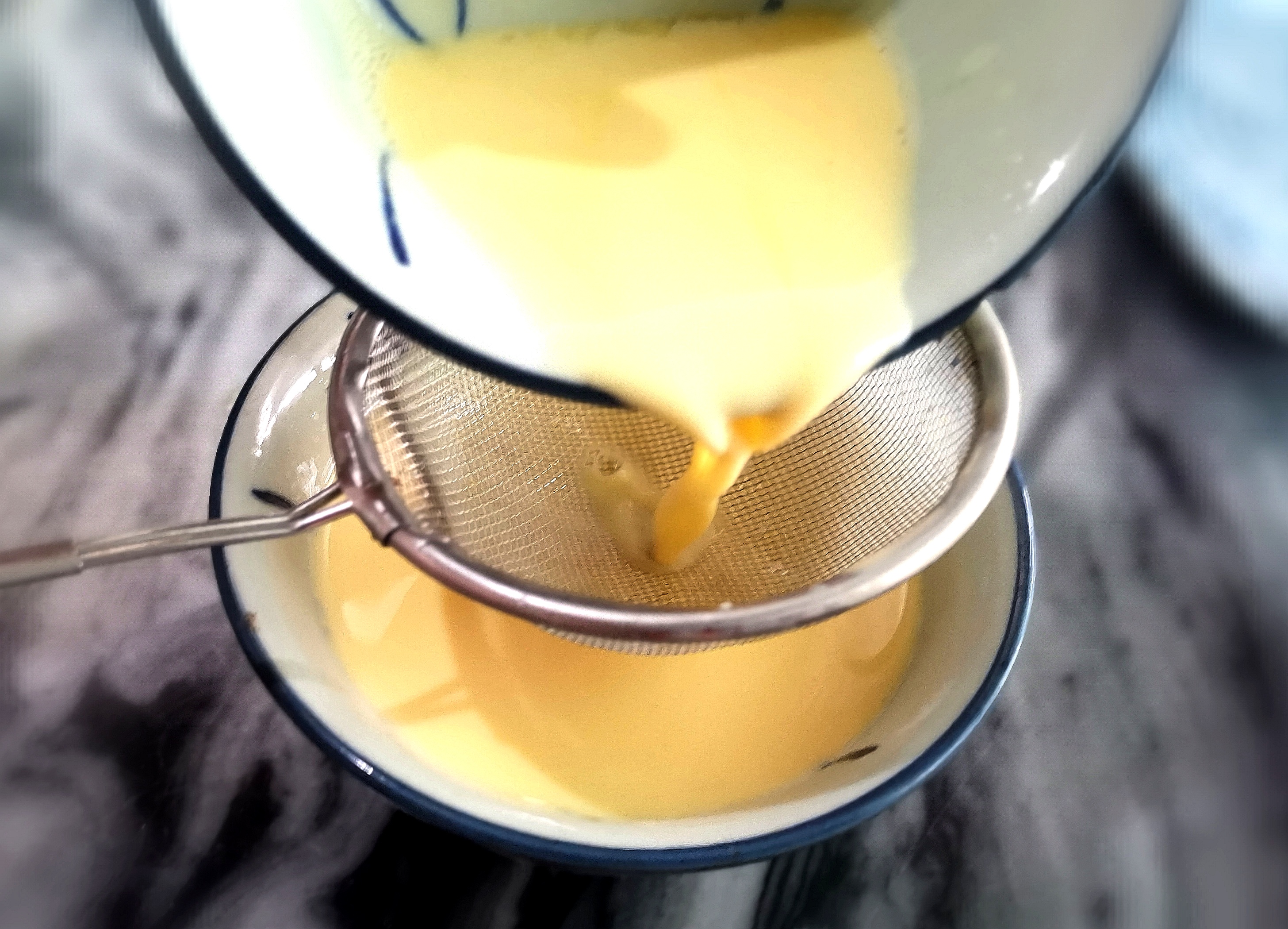 糯米粉牛奶鸡蛋做的小甜点,学生党简单小甜品只要牛奶和鸡蛋