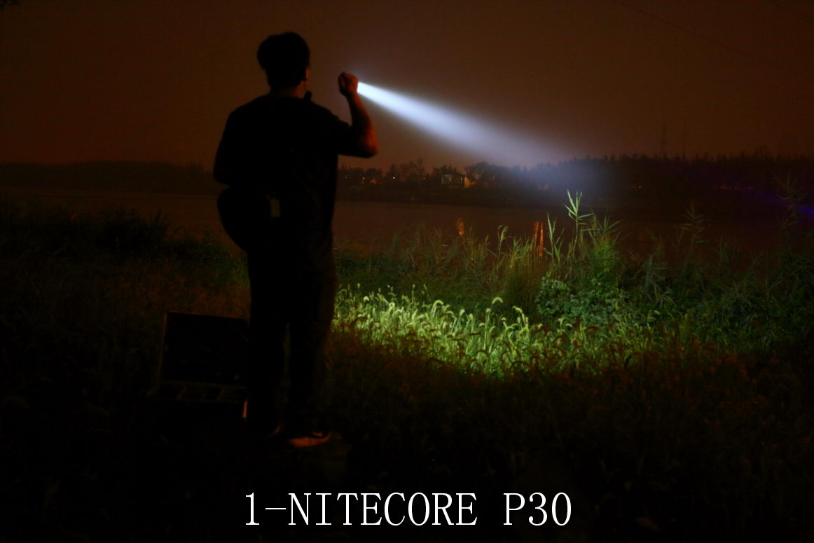 千米金箍棒OLIGHTWARRIOR武士XTurbo评测超级远射桶评测