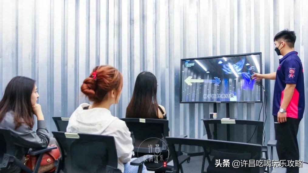 许昌科技广场下面竟然藏着一个卡丁车俱乐部,在朋友圈秒变酷盖