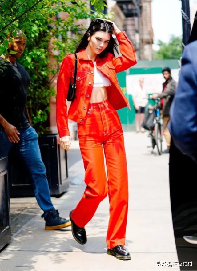 马丁靴怎么搭配才更有高级感,马丁靴的三种不同风格搭配