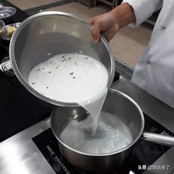 法式香草奶冻卷,台湾甜香芋奶冻卷