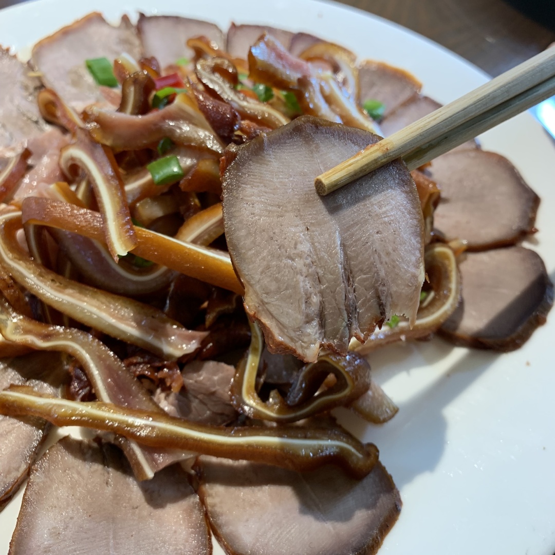 长春熏酱神店哪家好吃,长春市青年路熏酱神店