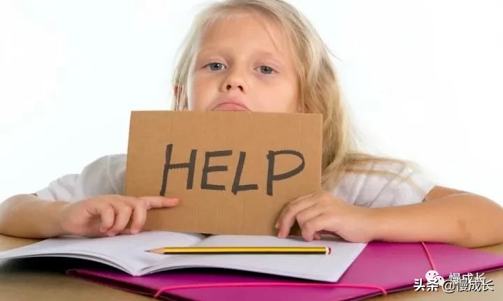 星巴克被小孩看到了,在星巴克碰到小孩